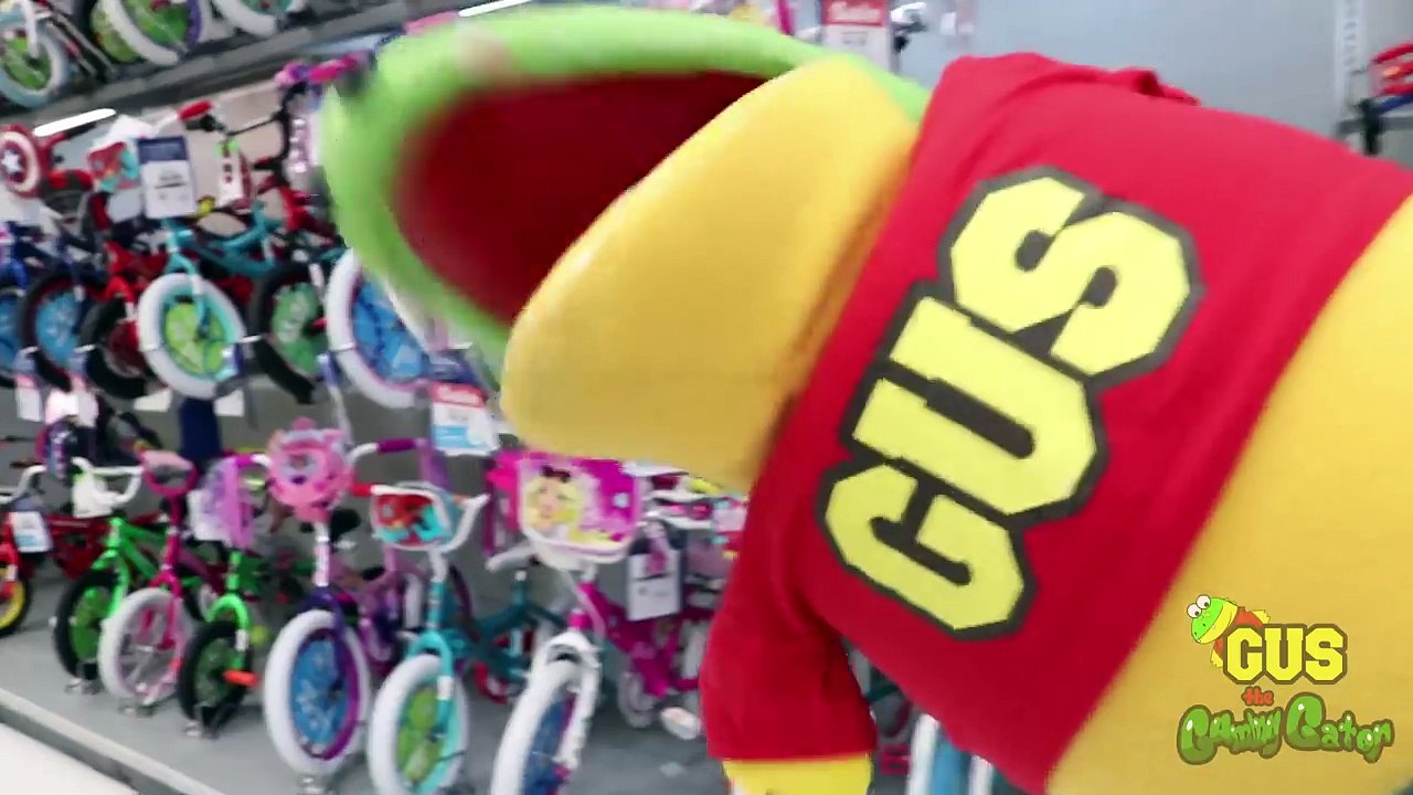 Toy Hunt Shopping at Toys R Us Cars 3 Thomas and Friends Power Wheels-YG0Tt_qrwcU
