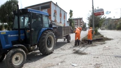 Başakşehir'den Malazgirt'te 60 Kişilik Temizlik Ekibi
