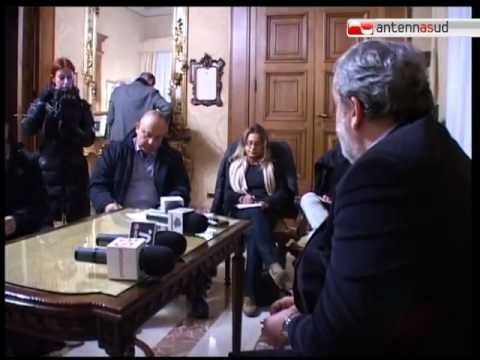 TG 30.01.12 Emiliano su edilizia giudiziaria: La commissione mi indichi le urgenze