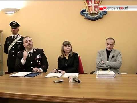 TG 31.01.12 50 euro per una carta di credito clonata, sgominata banda di truffatori a Bari