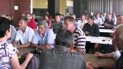 DERVENTA- PREGOVORI RADNIKA I UPRAVE 'UNIS-A' BEZ REZULTATA 31 5 2017