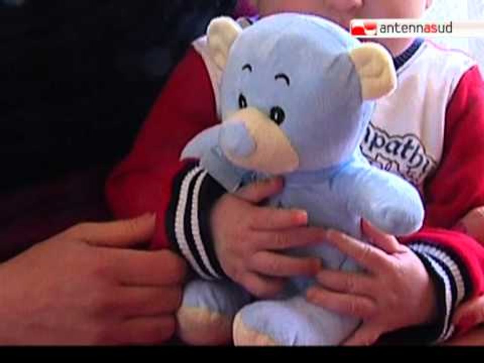 TG 16.02.12 Freddo: famiglia disperata al San Paolo. Appello allo Iacp