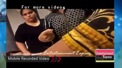 A Clever Lady What Is Going On With This Girl In Beauty Parlour