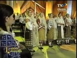 Grupul vocal Flori Dambovitene - De-ar veni luna lui mai (Vocea populara - TVR 3 - 2011)