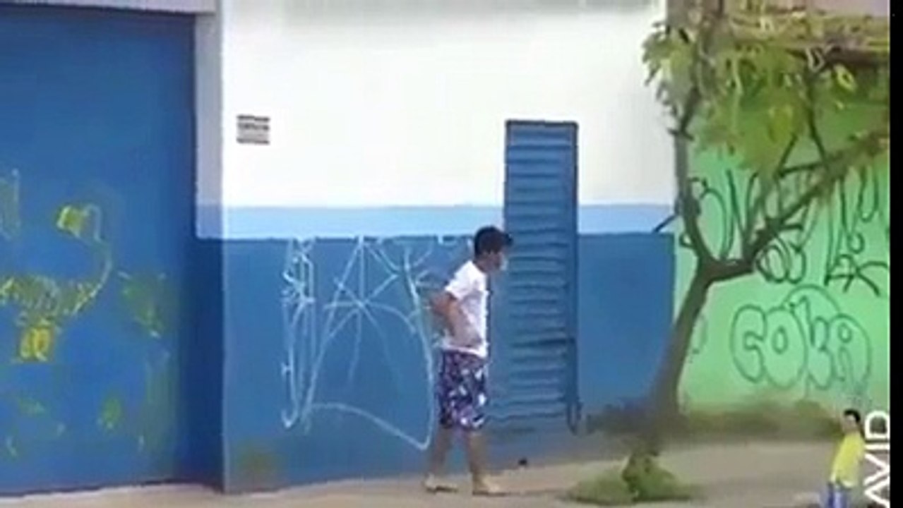 run prank  funny video