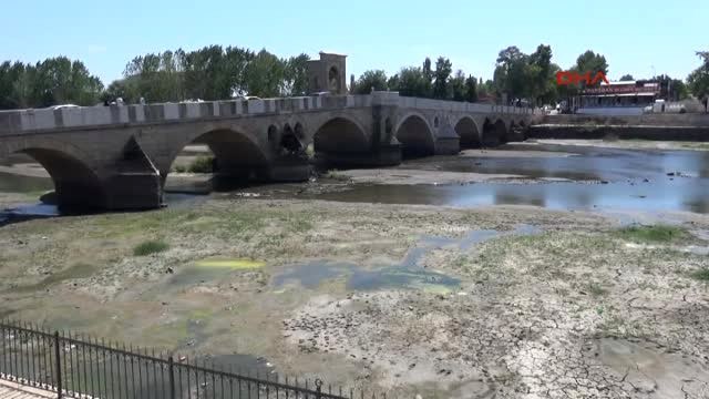 Edirne'de Sıcaklar Bastırdı, Tunca Nehri Kurudu