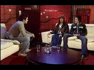 Ian Brown threatens t4 presenter Steve jones