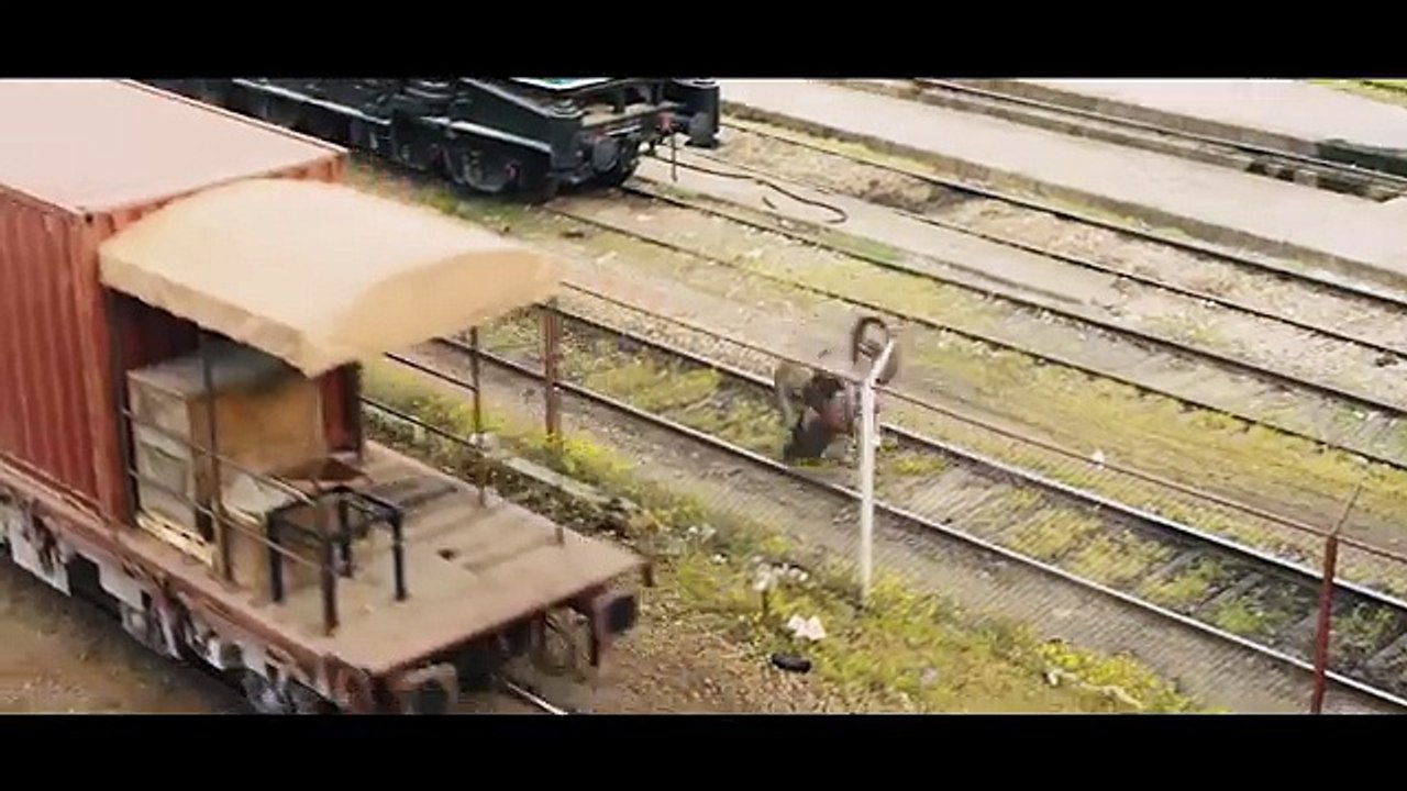 10 Movie Scenes That REFUSED To Use Digital Effects