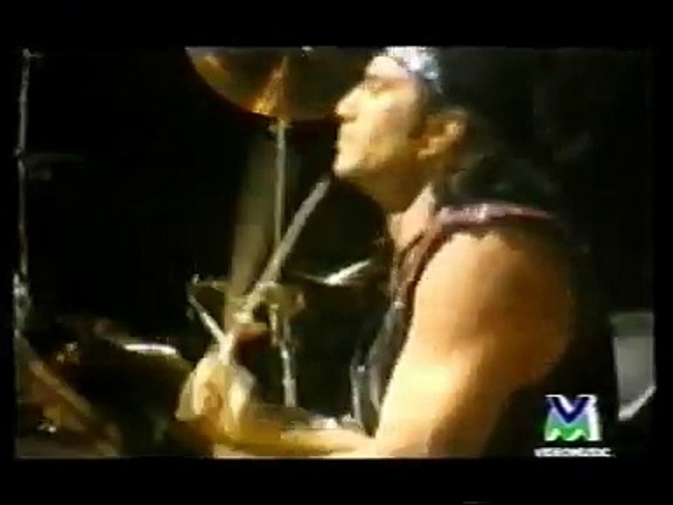 Bon Jovi -  ( Milan 1993) part6 (360p_30fps_H264-96kbit_AAC)