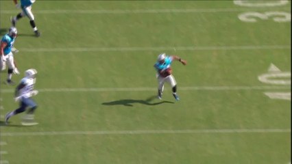 Joe Webb escapes a sack, keeps it himself for 11-yard gain