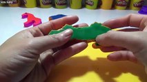 Play Doh Animal Activities Bucket Playset - Use Play Dough to Create Your Favorite Animals
