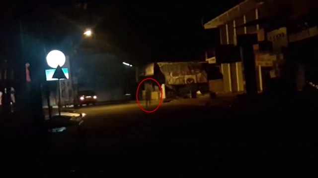 Ghost Caught On Camera In Haunted Forest _ Scary Videos 2017