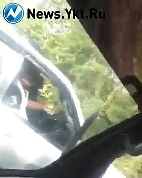 В Якутии напали на водителя и женщину