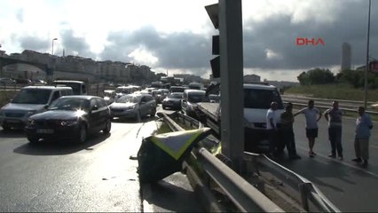 Şile Yolunda Kaza İki Çocuk, Bir Kadın Yaralı