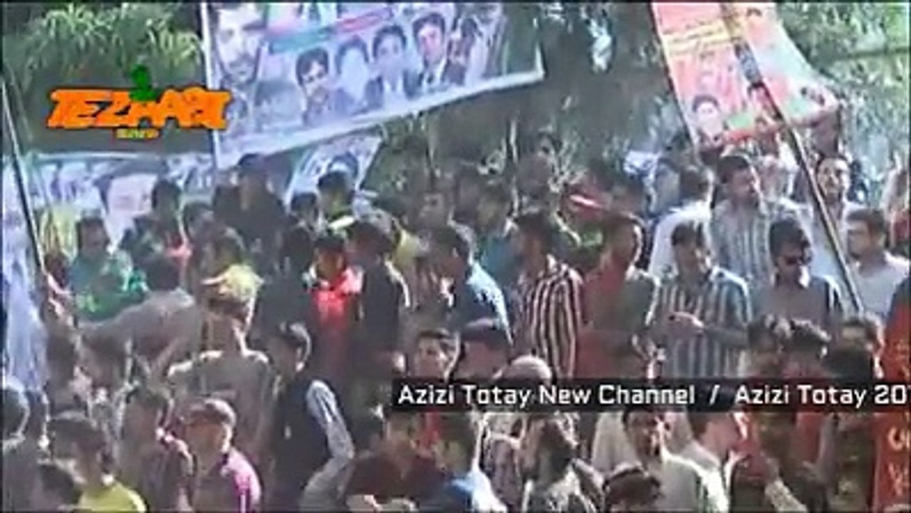 Imran_Khan_on_Nawaz_Sharif_Disqualified_Funny_Punjabi_Totay_Tezabi_Totay_2017(1)