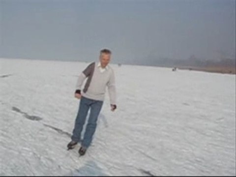 Rollerfritz auf dem Glatteis