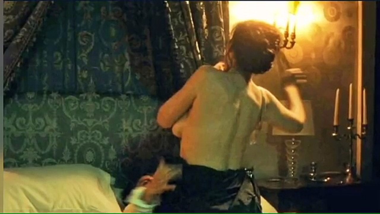 Monica Bellucci: la scena di SESS0 che ha fatto impazzire tutti!