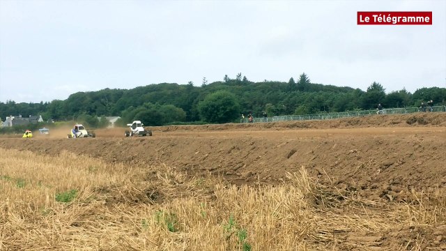 Dirinon (29). Championnat d'auto-cross du Finistère