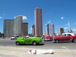 Paradoxical sleep-Havane 2017