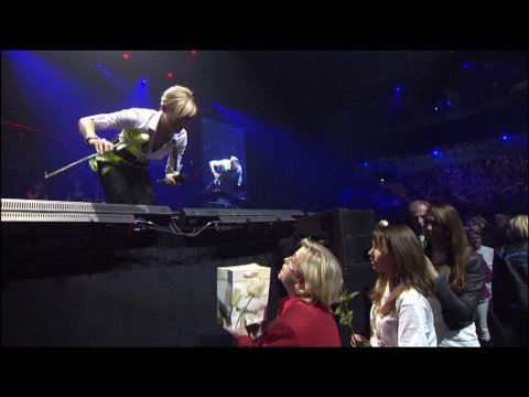 HELENE FISCHER – OUTTAQUES – BONUSMATERIAL – ZUM HINTER DEN KULISSEN – FÜR EINEN TAG – (2012)