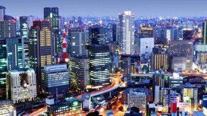 سخروا منه بسبب منزله الصغير وعندما دخلوا له صدموا بما وجدوه !