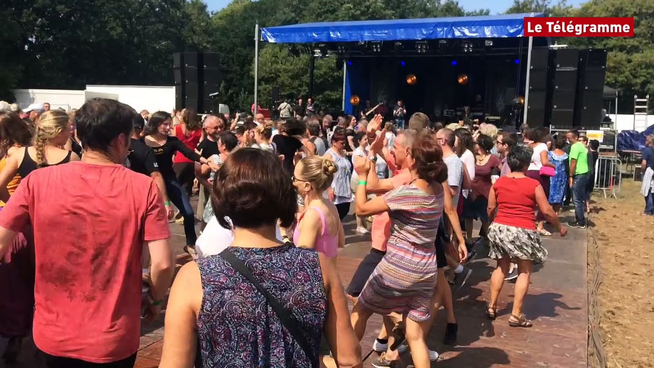 Pont-l’Abbé. La fête d’anniversaire des Sonerien Du a fait danser près de 3.500 personnes