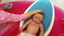 Bebé hora del baño muñeca bruto silicona silicona Limo con Gelli baff