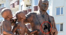 Atatürk Anıtı'na Çekiçle Saldırdı, 