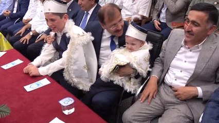 Bursa Toplu Sünnet Şölenine Katıldı