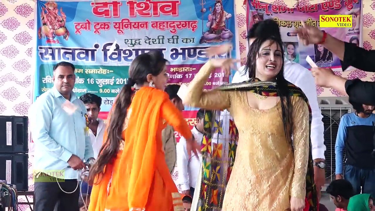 पसीने में नहा गयी गोरी रानी | डांस का ऐसा नशा कभी देखा है || गारंटी है नहीं देखा होगा | Viral Video