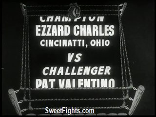 Ezzard CHARLES fights Valentino RARE