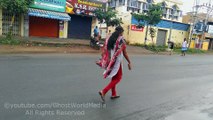 ☠Real Ghost Caught On Camera _ Entering In To Women _ In Public Road _ GhostWorldMedia☠