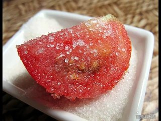 Tomato sugar scrub pack for dark spots