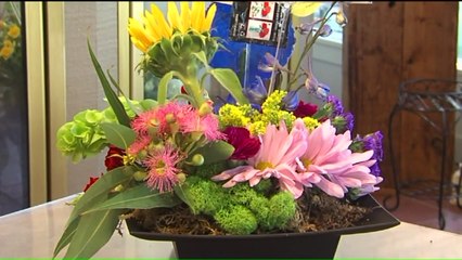 California Florist Gets Creative With Solar Eclipse Craze
