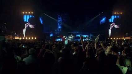 5 Seconds Of Summer - Amnesia (Live At Wembley Arena)