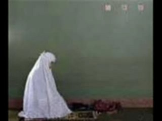 قصة فتاة عمرها  15 سنة