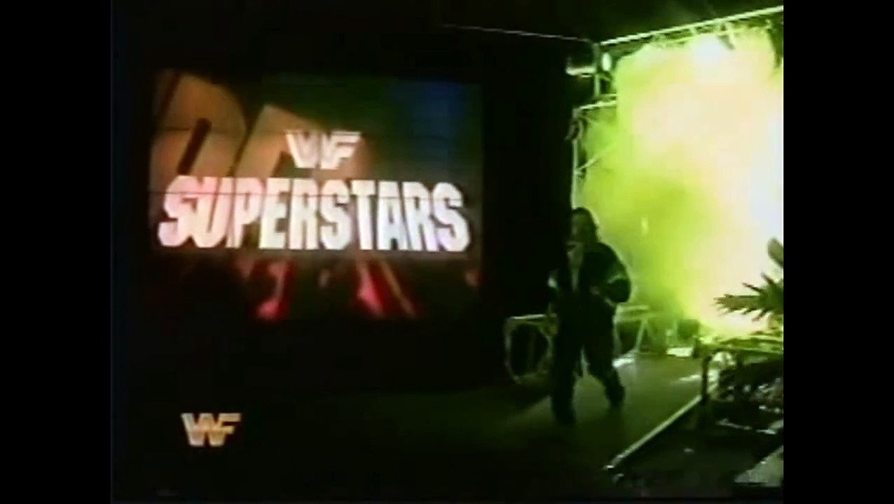 Headshrinkers w/Capt. Lou Albano & Afa vs Well Dunn w/Harvey Wippleman (Feb/11/1995)