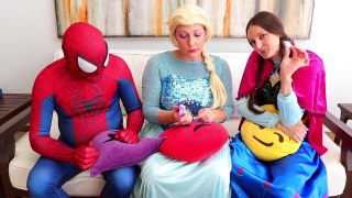 Frozen Elsa EAT IPHONE & Anna EAT SHOES of Chocolate w_ Spiderman Pretend Play Family Fun Real Life-B_hf6-OQhZs
