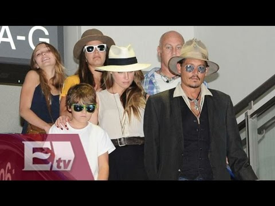 La hija de Johnny Deep salió del closet / Entre mujeres