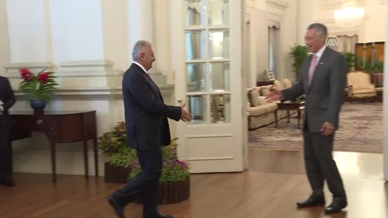 Yıldırım, Singapur Başbakanı Loong ile Bir Araya Geldi - Singapur