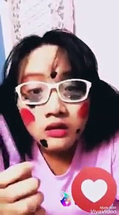 Giới trẻ Việt Nam quay clip trào lưu "Vịt hoá thiên nga''  clip 2