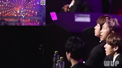 Phản ứng của Jung Kook khi Lisa biểu diễn