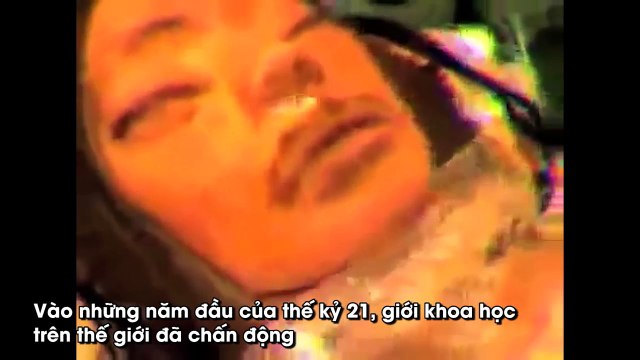 Loài người từng tìm thấy tàu vũ trụ và người ngoài hành tinh trên mặt trăng?