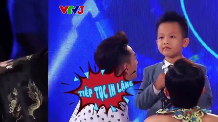 Thêm một lần nửa chú Isaac lại đòi làm “cô” trong VN’s Idol Kids