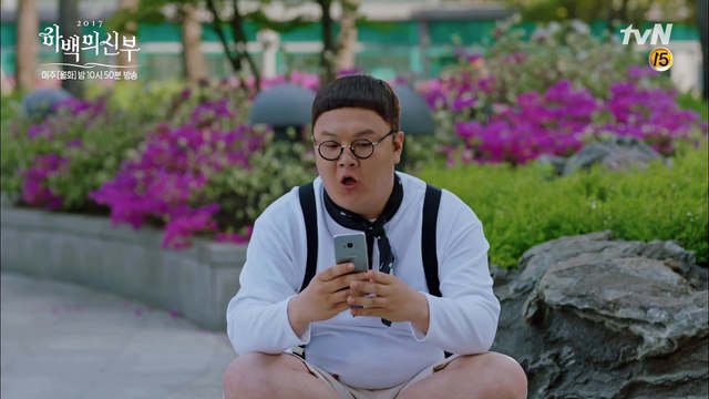 Cô Dâu Thủy Thần Nam Joo Hyuk tiếp tục khoe thân và skinship với Shin Se Kyung