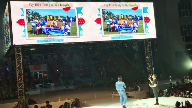 Sơn Tùng M-TP bật khóc trước món quà sinh nhật của Sky