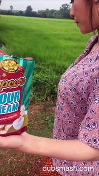 Clip 10 triệu view của cô nàng xinh đẹp đổ xăng khiến dân mạng “phát sốt” 2