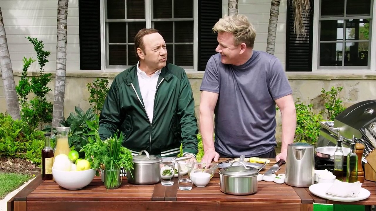 Kevin Spacey and Gordon Ramsay Have a Swear Off-Eann72DD18c