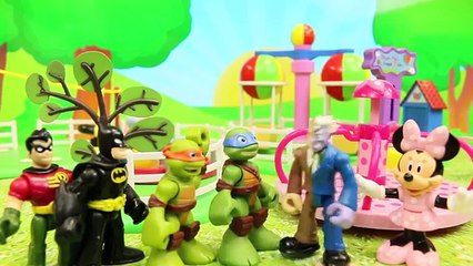 Et homme chauve-souris par par Marguerite Canard maison Ma souris super-héros avec Minnie action figure toysreviewtoys