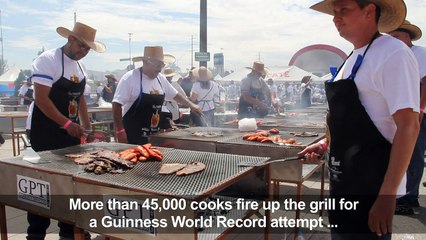 World Record in Mexico: largest number of people barbecuing
